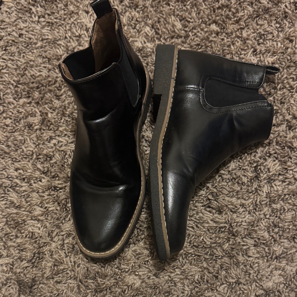 Boys Black Leather Chelsea Boots